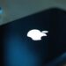 iphone utknął na logo Apple